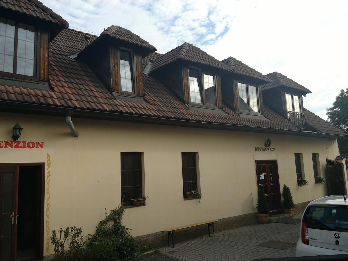 Penzion Na Jizdarne Stary Plzenec Exterior foto