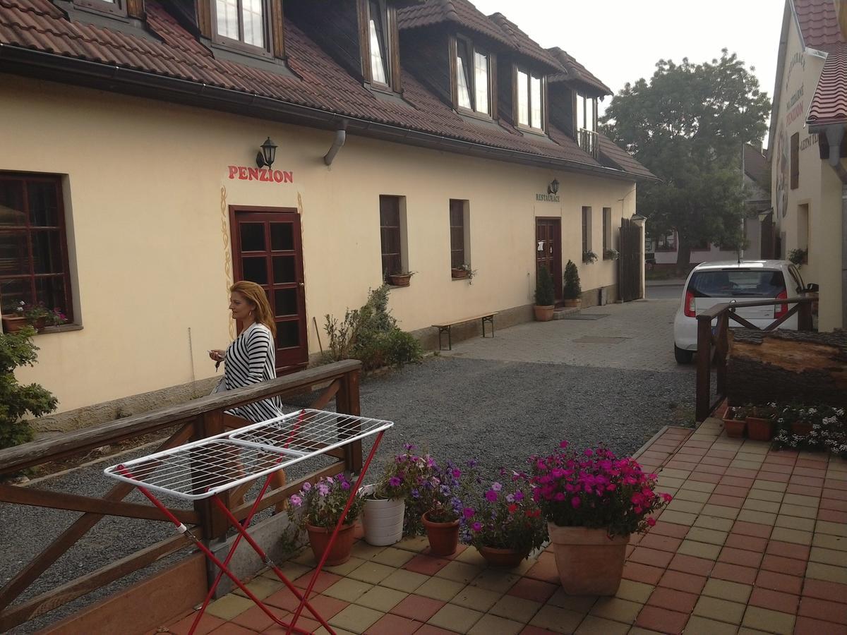 Penzion Na Jizdarne Stary Plzenec Exterior foto